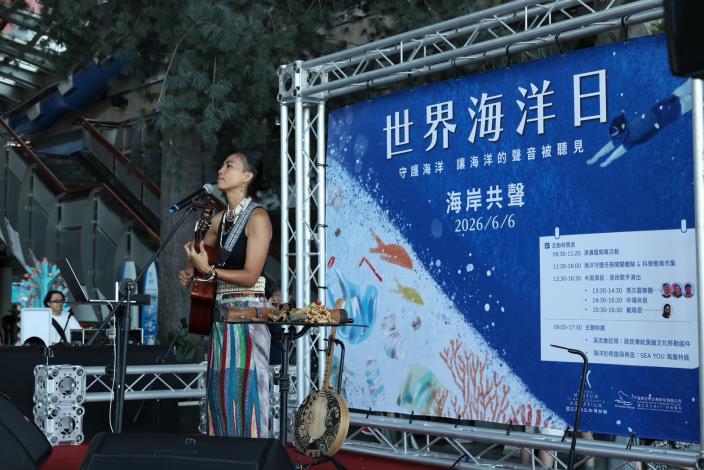 圖8金曲歌后戴曉君演出1